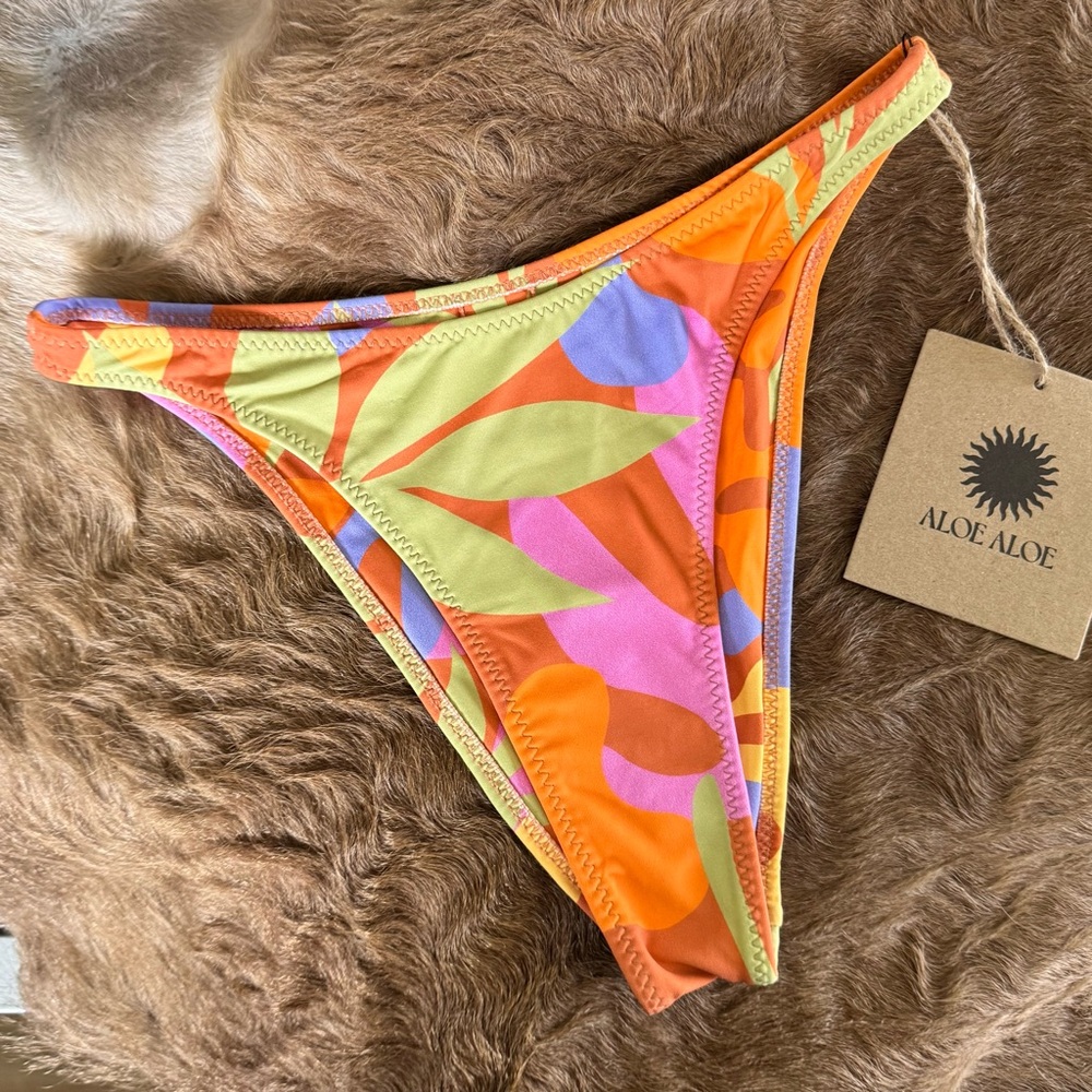 Aloe & Aloe Shave Ice Reversible Hi-Cut Bikini Bottom Size XS NWT